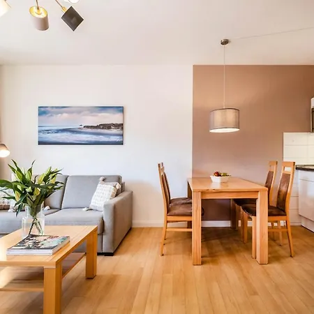 Haus Nordseeblick 4 *